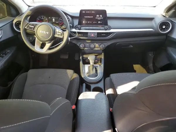 3KPF24AD6RE766865 2024 KIA FORTE - Image 8