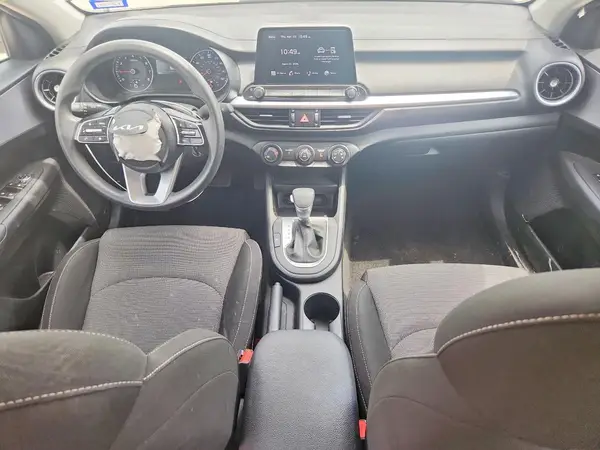 3KPF24AD6RE768888 2024 KIA FORTE - Image 8