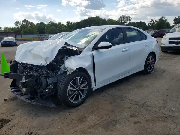 3KPF24AD6RE769958 2024 KIA FORTE - Image 1