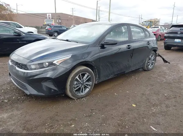 3KPF24AD6RE772407 2024 KIA FORTE - Image 2