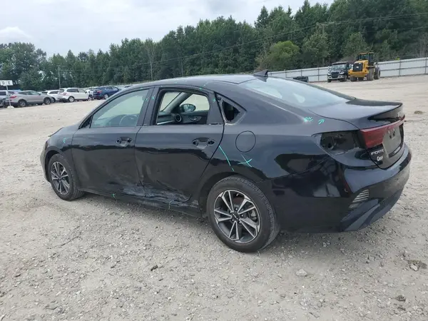 3KPF24AD6RE773007 2024 KIA FORTE - Image 2