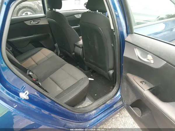 3KPF24AD6RE776361 2024 KIA FORTE - Image 8