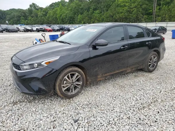 3KPF24AD6RE777266 2024 KIA FORTE - Image 1