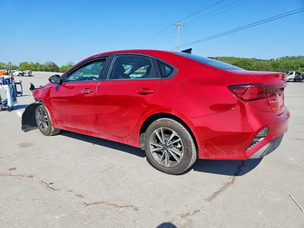 3KPF24AD6RE778336 2024 KIA FORTE - Image 2