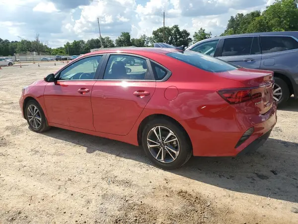 3KPF24AD6RE779647 2024 KIA FORTE - Image 2