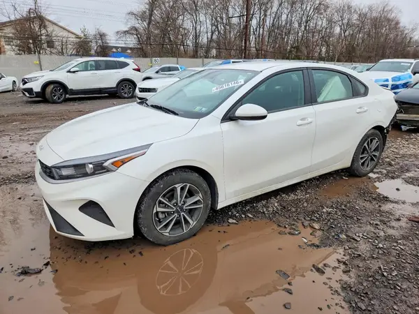 3KPF24AD6RE782306 2024 KIA FORTE - Image 1