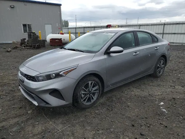 3KPF24AD6RE782385 2024 KIA FORTE - Image 1