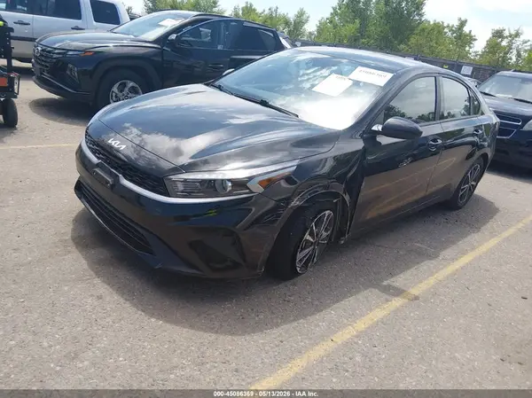 3KPF24AD6RE792138 2024 KIA FORTE - Image 2