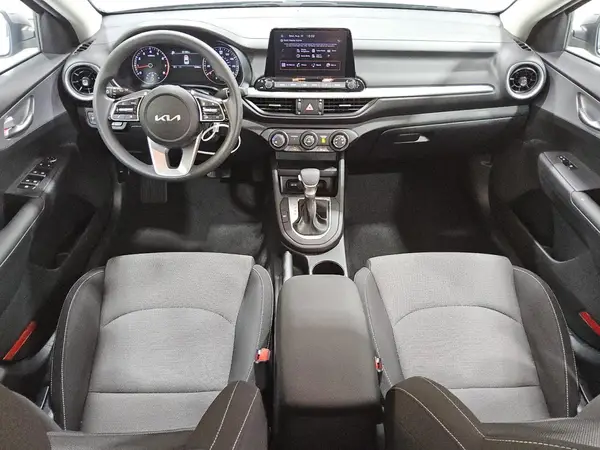 3KPF24AD6RE792690 2024 KIA FORTE - Image 8