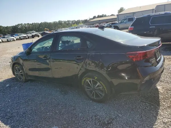 3KPF24AD6RE796366 2024 KIA FORTE - Image 2