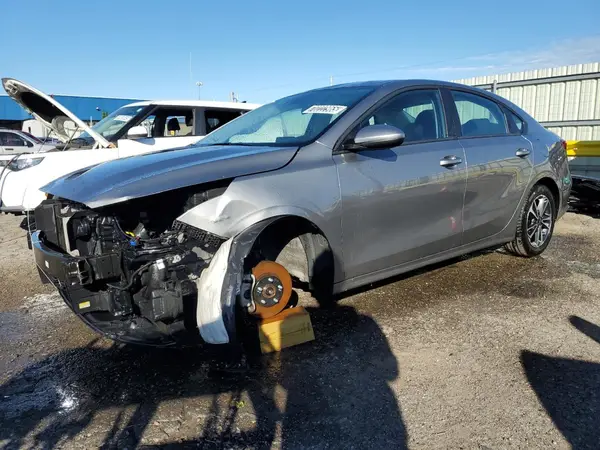 3KPF24AD6RE809875 2024 KIA FORTE - Image 1