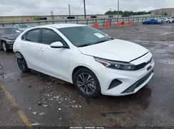 3KPF24AD6RE810427 2024 KIA FORTE