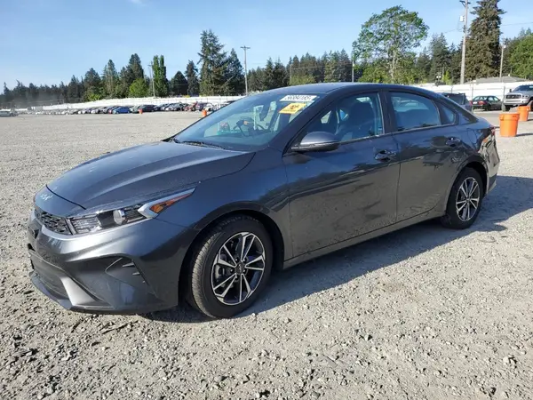 3KPF24AD6RE810735 2024 KIA FORTE - Image 1