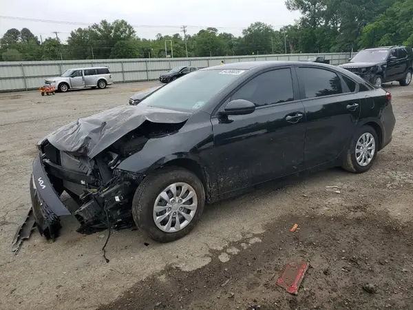 3KPF24AD6RE814316 2024 KIA FORTE - Image 1
