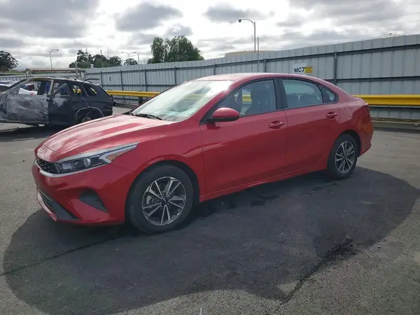 3KPF24AD6RE814624 2024 KIA FORTE - Image 1