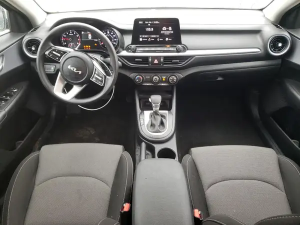 3KPF24AD6RE816101 2024 KIA FORTE - Image 8