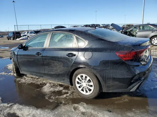 3KPF24AD6RE816423 2024 KIA FORTE - Image 2