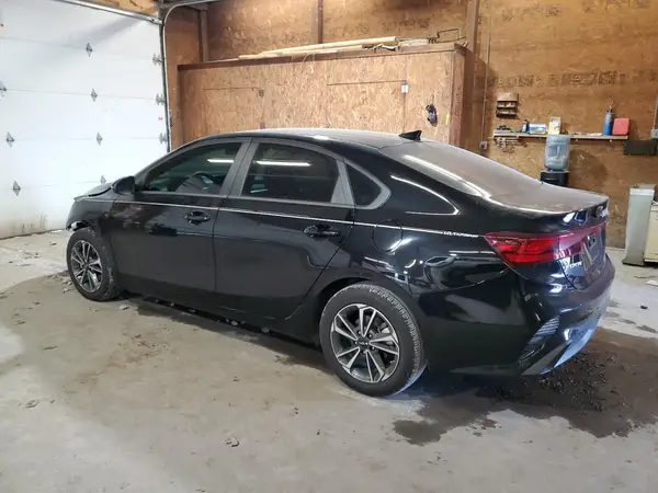 3KPF24AD6RE826692 2024 KIA FORTE - Image 2