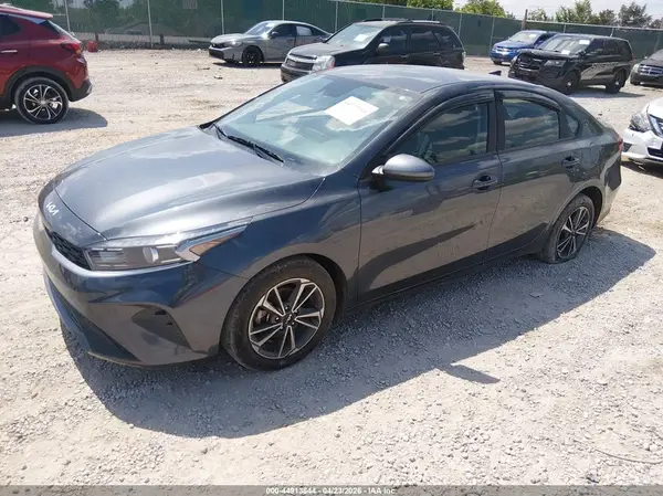 3KPF24AD6RE828507 2024 KIA FORTE - Image 2