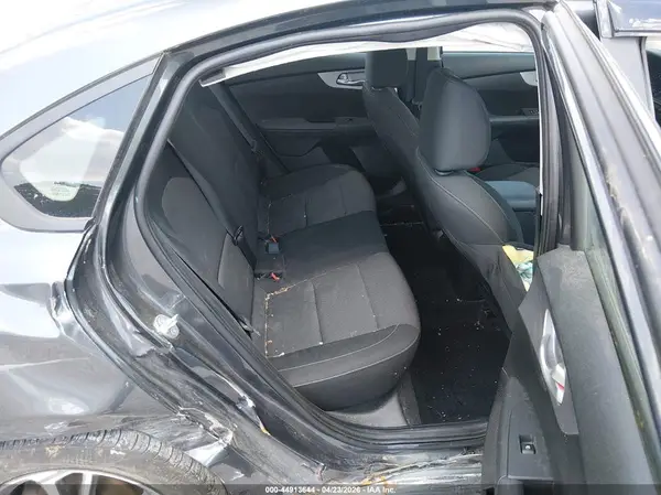 3KPF24AD6RE828507 2024 KIA FORTE - Image 8