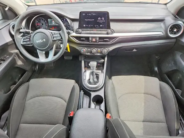 3KPF24AD6RE829169 2024 KIA FORTE - Image 8