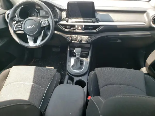 3KPF24AD6RE830080 2024 KIA FORTE - Image 8