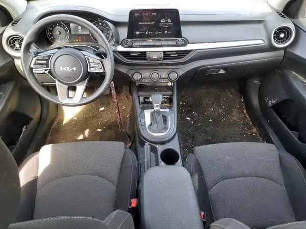 3KPF24AD6RE830662 2024 KIA FORTE - Image 8