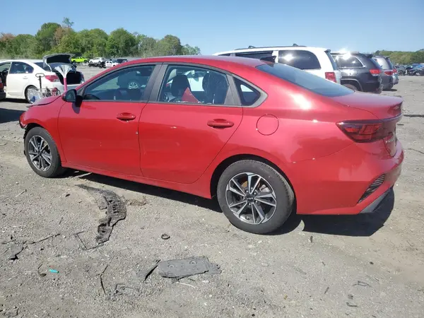 3KPF24AD6RE833514 2024 KIA FORTE - Image 2