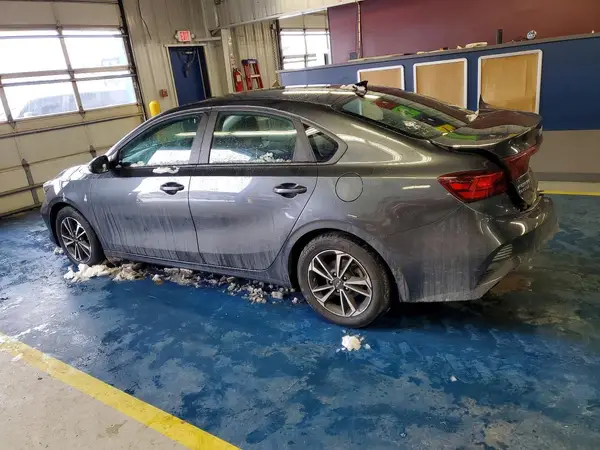3KPF24AD6RE836462 2024 KIA FORTE - Image 2