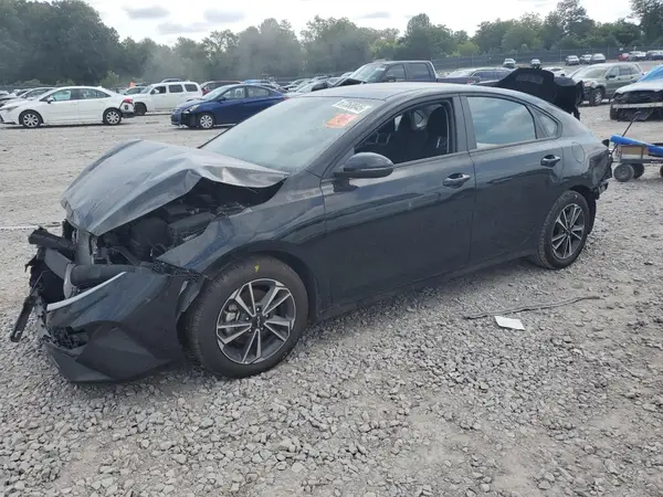 3KPF24AD6RE837367 2024 KIA FORTE - Image 1