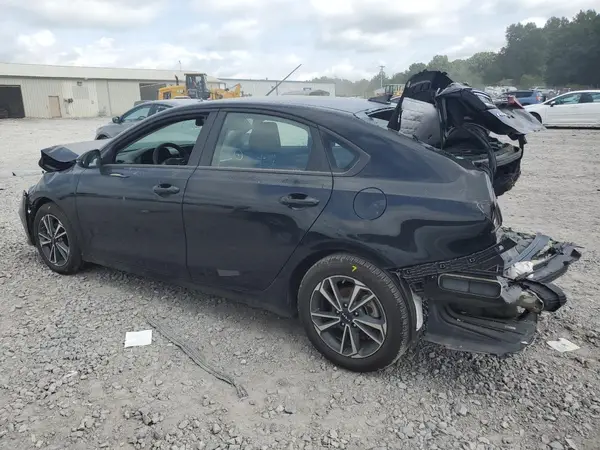 3KPF24AD6RE837367 2024 KIA FORTE - Image 2
