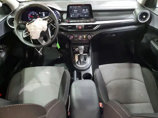 3KPF24AD6RE838311 2024 KIA FORTE - Image 8