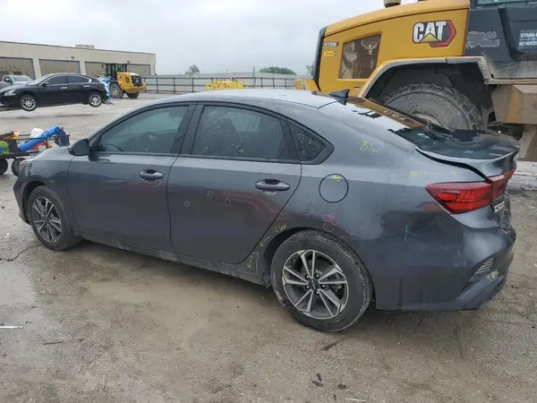 3KPF24AD6RE839958 2024 KIA FORTE - Image 2