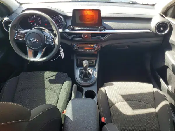 3KPF24AD7KE010029 2019 KIA FORTE - Image 8