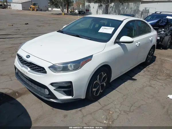 3KPF24AD7KE010841 2019 KIA FORTE - Image 2
