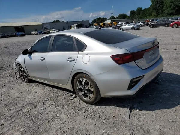3KPF24AD7KE013383 2019 KIA FORTE - Image 2