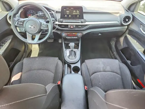3KPF24AD7KE013688 2019 KIA FORTE - Image 8