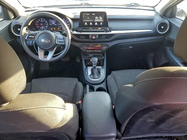 3KPF24AD7KE015604 2019 KIA FORTE - Image 8