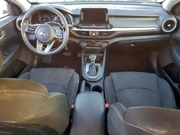 3KPF24AD7KE030118 2019 KIA FORTE - Image 8