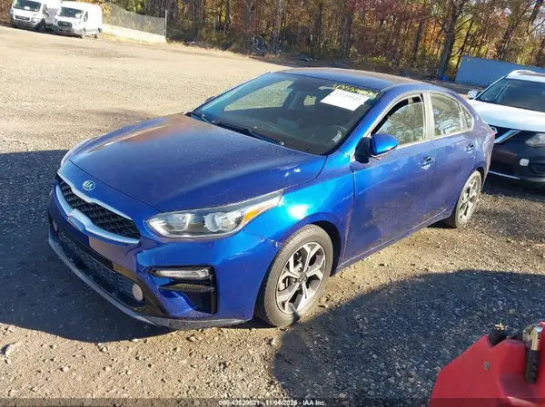 3KPF24AD7KE032063 2019 KIA FORTE - Image 2