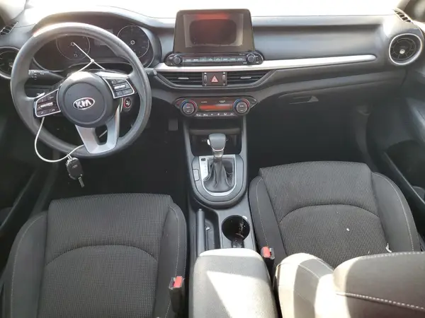 3KPF24AD7KE032497 2019 KIA FORTE - Image 8
