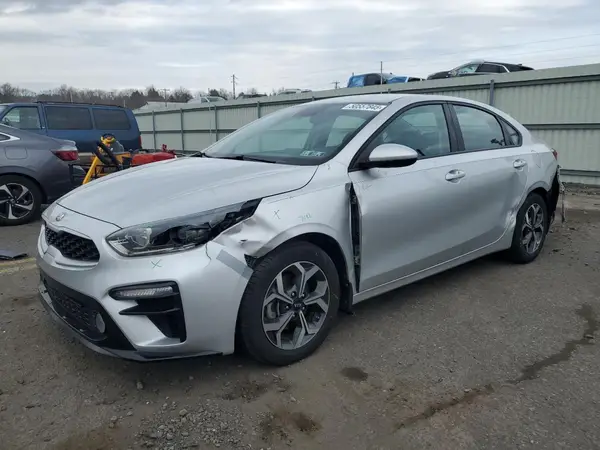 3KPF24AD7KE032810 2019 KIA FORTE - Image 1