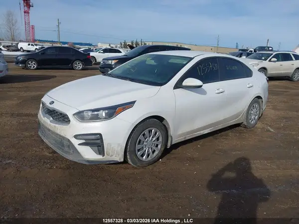 3KPF24AD7KE033875 2019 KIA FORTE - Image 2