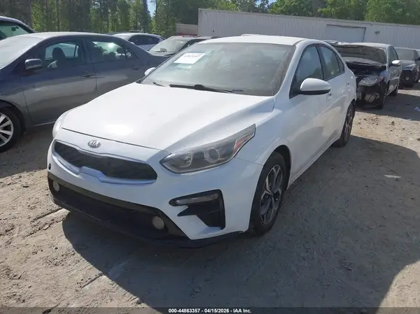 3KPF24AD7KE035559 2019 KIA FORTE - Image 2