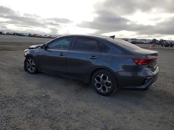 3KPF24AD7KE035884 2019 KIA FORTE - Image 2