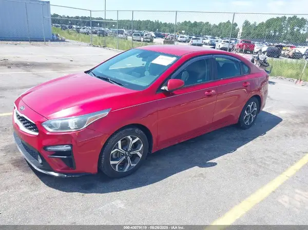 3KPF24AD7KE038039 2019 KIA FORTE - Image 2