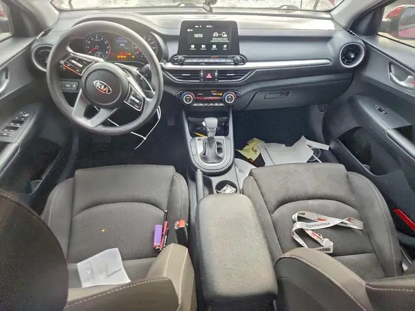 3KPF24AD7KE044164 2019 KIA FORTE - Image 8