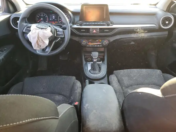 3KPF24AD7KE044424 2019 KIA FORTE - Image 8