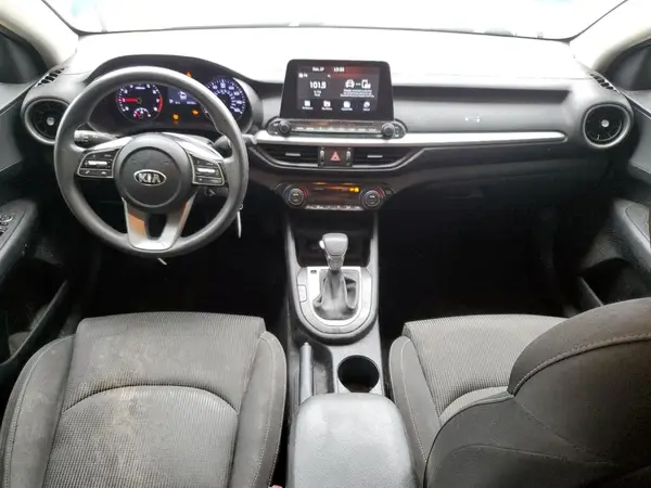 3KPF24AD7KE049607 2019 KIA FORTE - Image 8