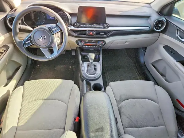 3KPF24AD7KE050739 2019 KIA FORTE - Image 8